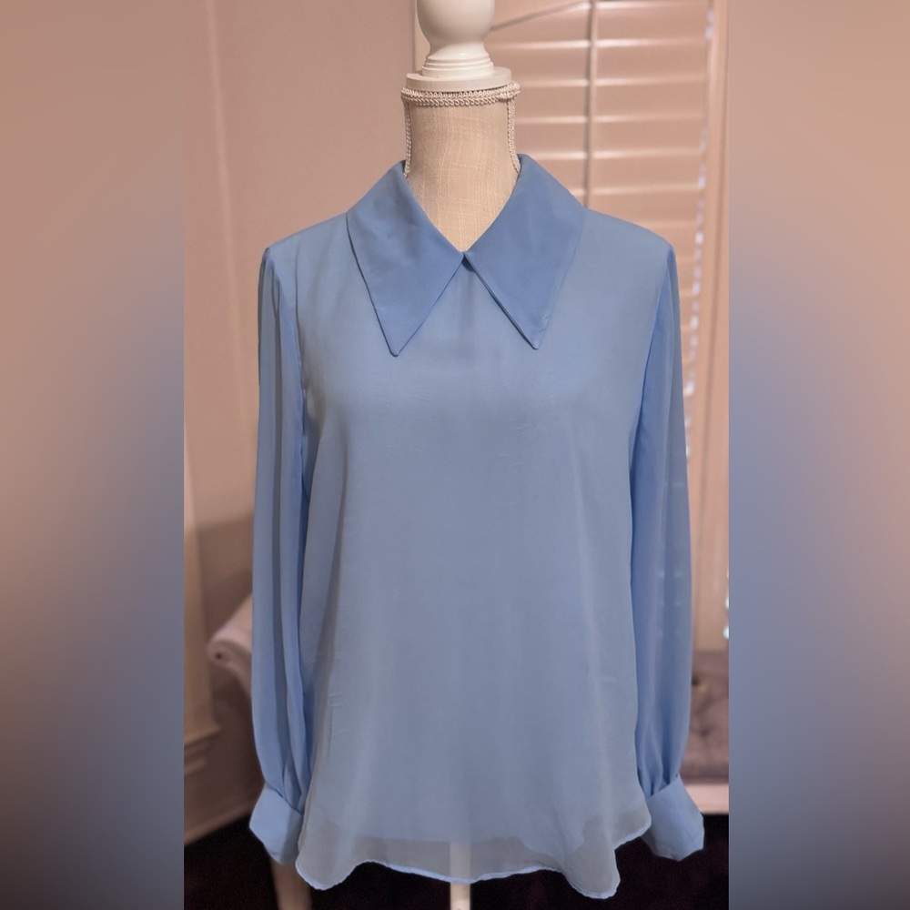 New York and Company by Eva Mendez Light Blue Long-Sleeve Collared Blouse
